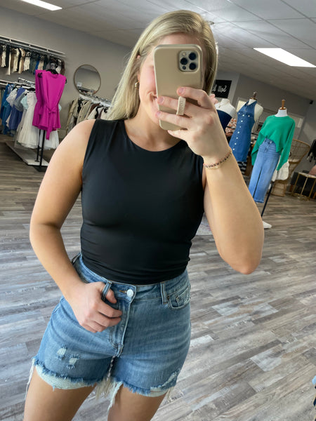 Solid Cropped Tank Top - Black