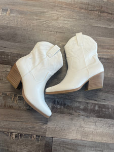 Blazing Short Cowboy Boot - White