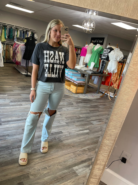 Nashville Cropped Graphic Tee - Black