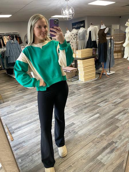 Asymmetrical Hem Contrast Pullover - Green/White