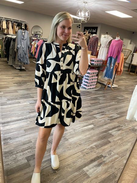 Abstract Print Tiered Dress - Black/Taupe