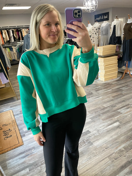 Asymmetrical Hem Contrast Pullover - Green/White