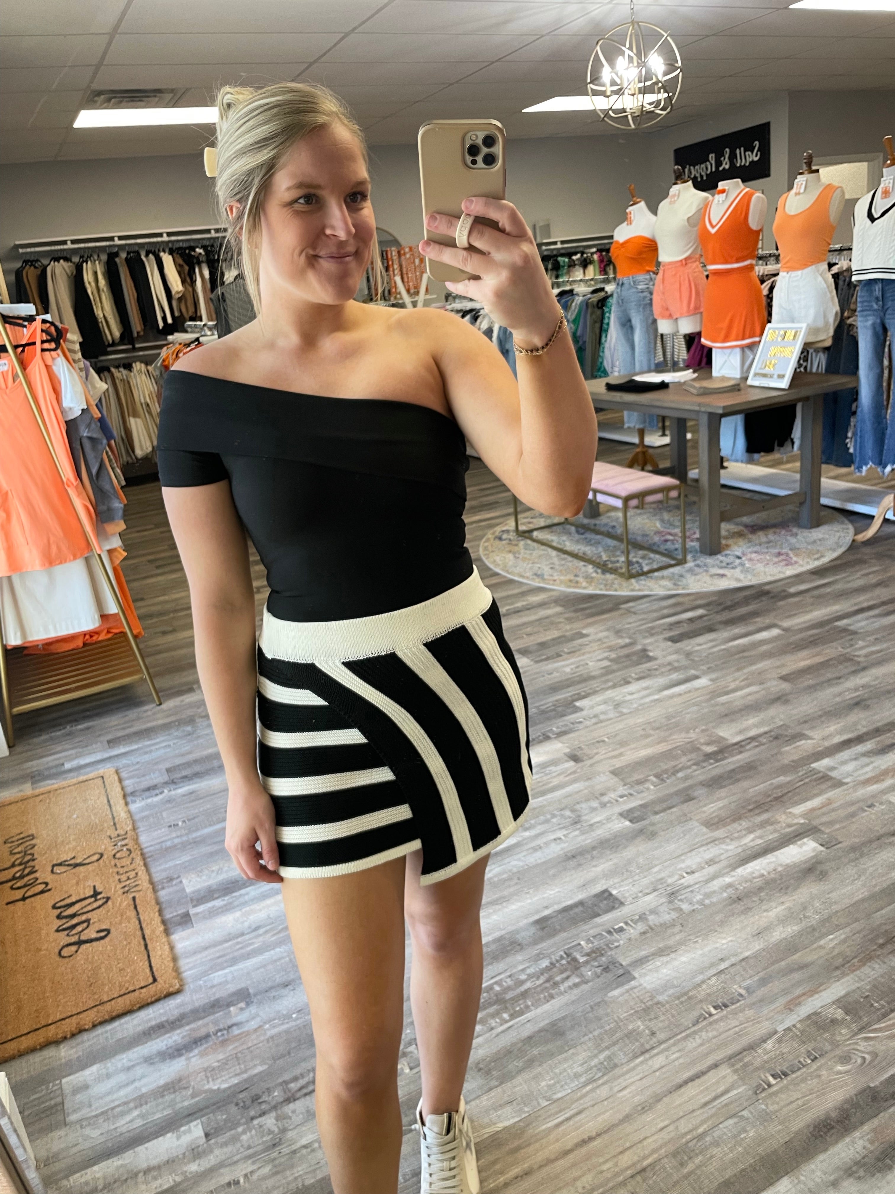 パンツ pepper mini wrap skirt Striped Wrap Mini Skirt - Black/White – Salt & Pepper Boutique