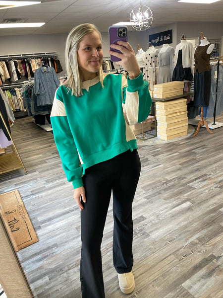 Asymmetrical Hem Contrast Pullover - Green/White