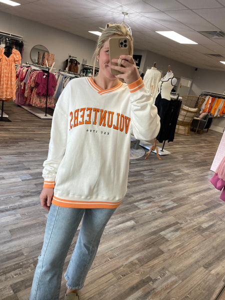 Tennessee V-neck Pullover - White