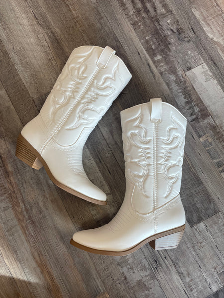 Rerun Cowboy Boot - White/Nude