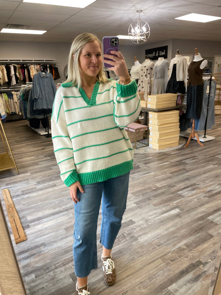 Collared Oversized Sweater - Green/Cream