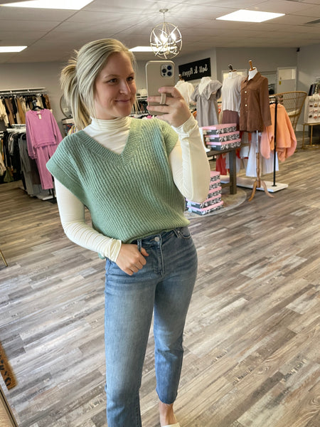 Oversized Sweater Vest - Green
