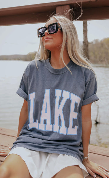 Lake Graphic Tee - Blue