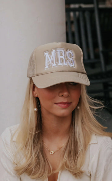 Mrs Trucker Hat - Tan