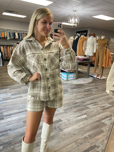 Plaid Frayed Shirt & Shorts Set - Taupe