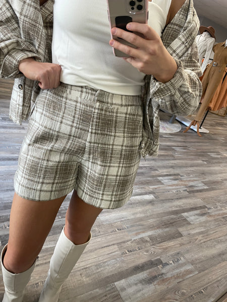 Plaid Frayed Shirt & Shorts Set - Taupe