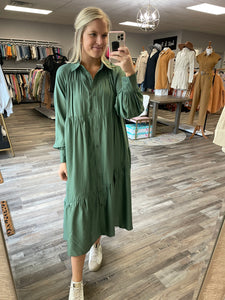 Button Down Tiered Midi Dress - Sage Green