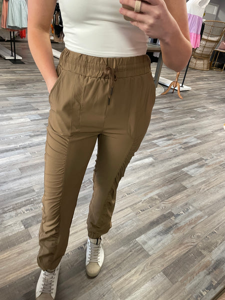 Shirring Detail Jogger Pant - Mocha – Salt & Pepper Boutique