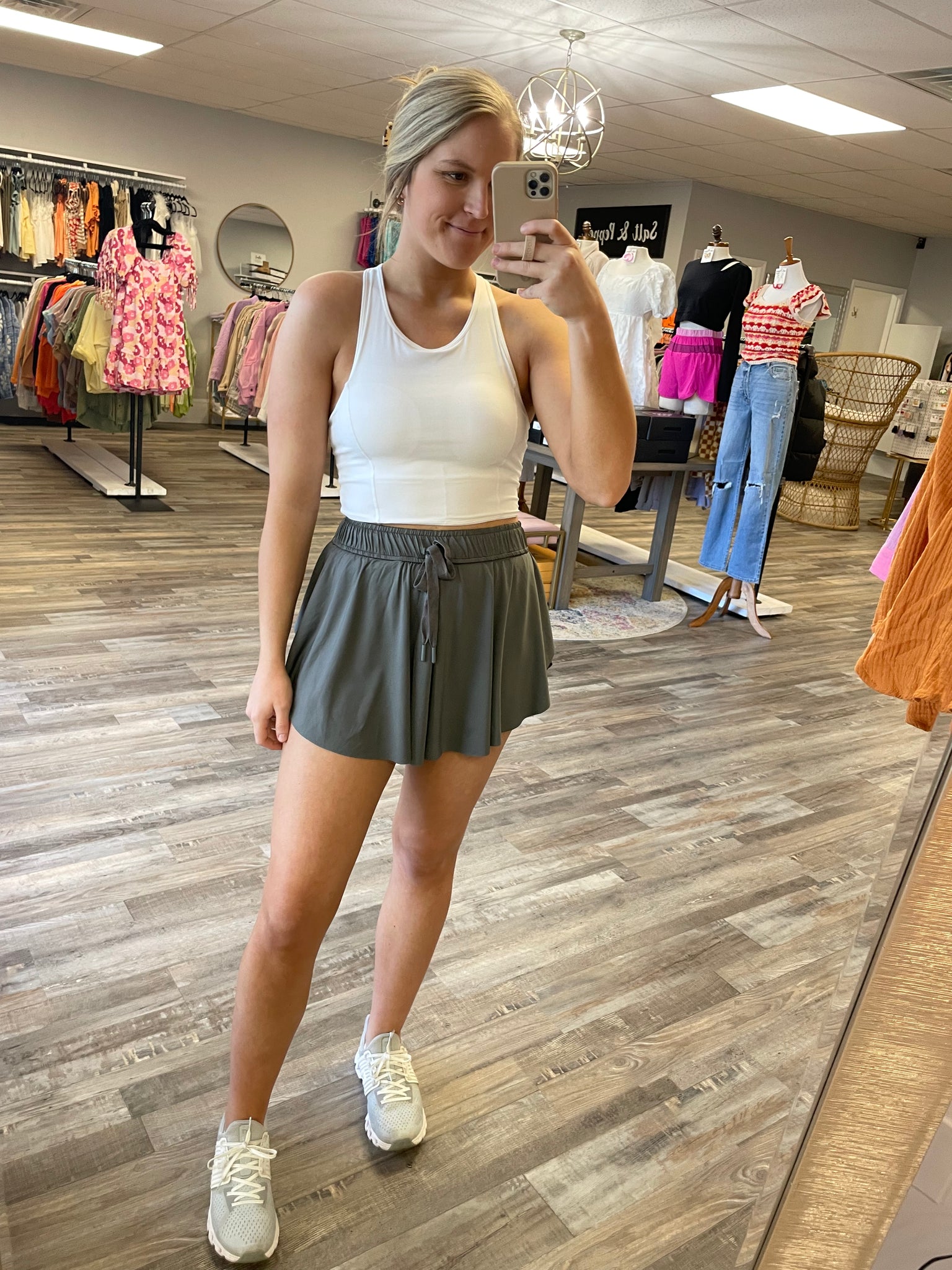 Short flowy top skirts reddit